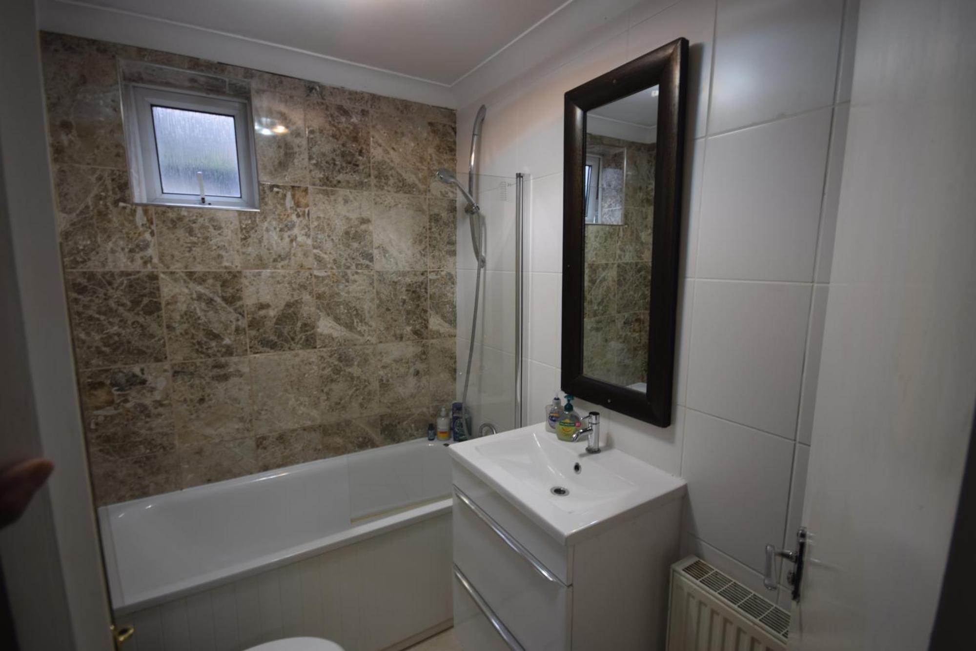 Two Bedroom Flat St Andrews Road Londra Dış mekan fotoğraf