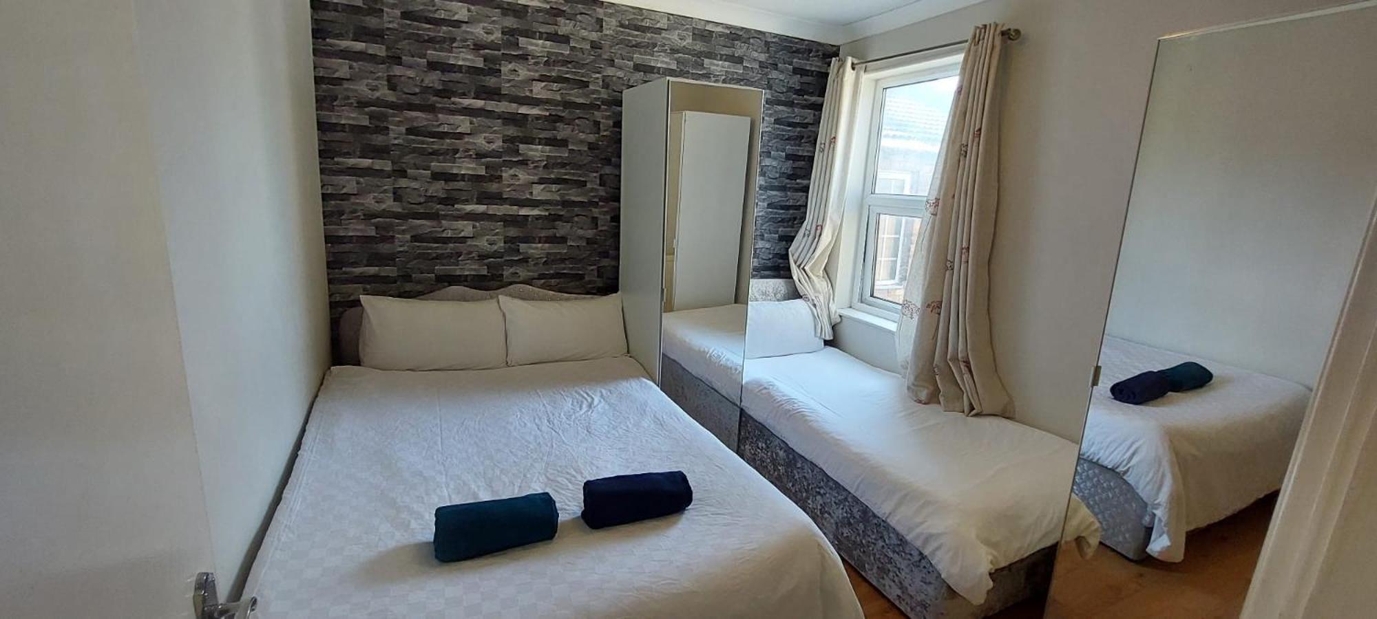 Two Bedroom Flat St Andrews Road Londra Dış mekan fotoğraf
